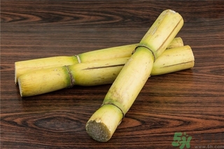 吃甘蔗有什么好處？吃甘蔗的好處與壞處