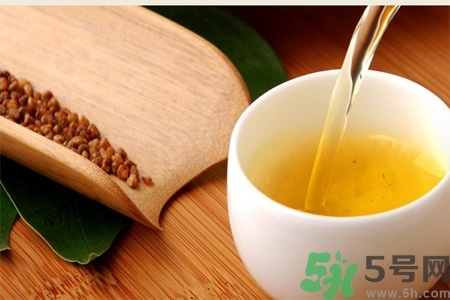 茶垢對身體有害嗎？茶垢到底是養(yǎng)生還是危害健康？