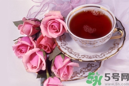 茶垢對身體有害嗎？茶垢到底是養(yǎng)生還是危害健康？