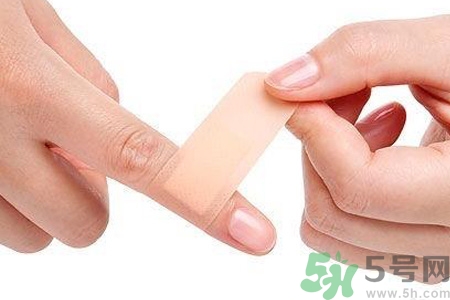 凍瘡為什么容易復(fù)發(fā)？凍瘡反復(fù)發(fā)作怎么辦？