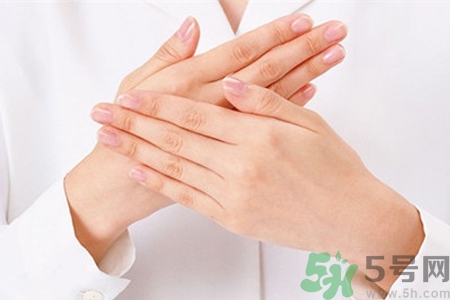 擦護(hù)手霜能預(yù)防凍瘡嗎？手長(zhǎng)凍瘡擦什么護(hù)手霜比較好？