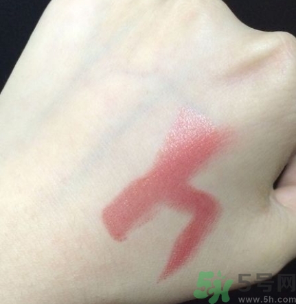 mac魅可人魚姬口紅多少錢？mac人魚姬口紅試色