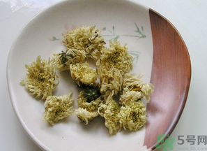 干菊花長(zhǎng)蟲(chóng)怎么辦？干菊花長(zhǎng)蟲(chóng)還能喝嗎？