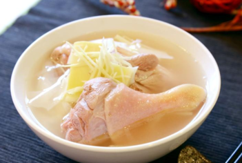 鴨肉燉什么好吃？燉鴨肉放什么好吃？ 