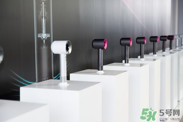 dyson吹風(fēng)機(jī)怎么用？戴森吹風(fēng)機(jī)使用方法