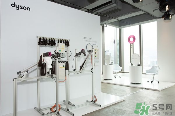 dyson吹風(fēng)機(jī)怎么用？戴森吹風(fēng)機(jī)使用方法