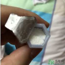 洗顏粉是什么？洗顏粉和洗面奶的區(qū)別
