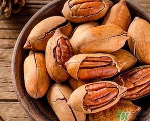 碧根果可以多吃嗎?碧根果吃多了會(huì)怎樣？
