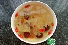 喝銀耳紅棗湯對(duì)身體好嗎？長期吃銀耳紅棗湯有什么好處？