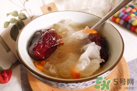小孩能吃銀耳紅棗湯嗎？寶寶可以喝銀耳紅棗湯嗎？