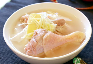 鴨肉和什么煲湯好？鴨肉和什么一起燉好吃？