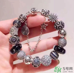 潘多拉的手鐲怎么打開(kāi)？潘多拉的手鐲怎么帶？