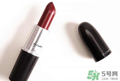 復古紅口紅適合什么人？復古紅適合什么膚色？