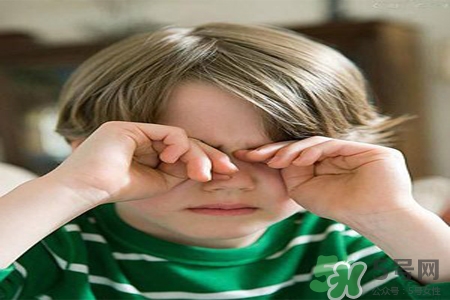 孩子為什么老眨眼睛？孩子總眨眼睛怎么回事？