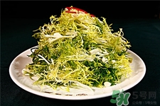 苦菊的營養(yǎng)價(jià)值 苦菊的功效與作用 苦菊的營養(yǎng)價(jià)值 苦菊的功效與作用