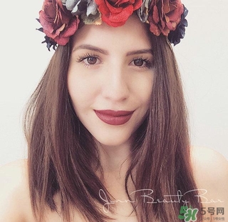 梅子色口紅適合黃皮嗎？梅子色口紅適合什么膚色什么人？