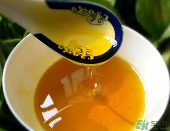 菜籽油好還是花生油好？菜籽油和花生油哪個(gè)好？