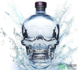 白酒可以帶上飛機(jī)嗎？飛機(jī)可以托運白酒嗎？