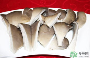 坐月子能吃平菇嗎？坐月子能不能吃平菇？