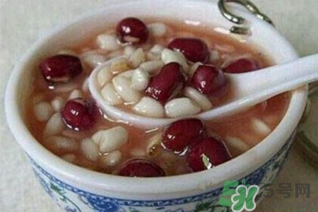 冬天可以喝紅豆薏米粥嗎？冬天喝紅豆薏米粥好嗎？