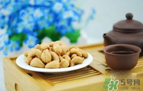 腰果是生吃好還是熟吃好？腰果生吃熟吃哪個(gè)更好吃更營(yíng)養(yǎng)？
