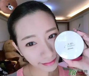 愛敬水光濕粉好用哪？愛敬水光濕粉怎么樣？