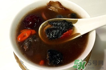 睡眠不好喝什么湯好？失眠喝什么湯好？