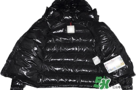 羽絨服白鴨絨好還是灰鴨絨好？羽絨服白鴨絨和灰鴨絨的區(qū)別