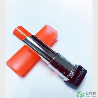 露華濃唇膏多少錢？露華濃唇膏專柜價格美國價格