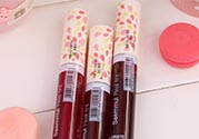 得鮮染唇液怎么用？得鮮染唇液使用方法