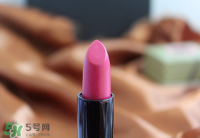 km唇膏孕婦可以用嗎？km唇膏好不好？