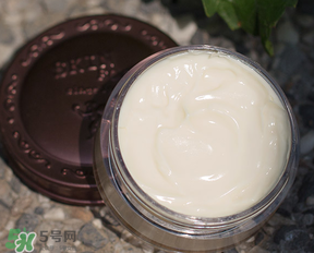 思親膚眼霜怎么樣？skin food眼霜適合年齡