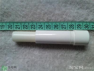 妮維雅唇膏和曼秀雷敦唇膏哪個好？妮維雅和曼秀雷敦對比