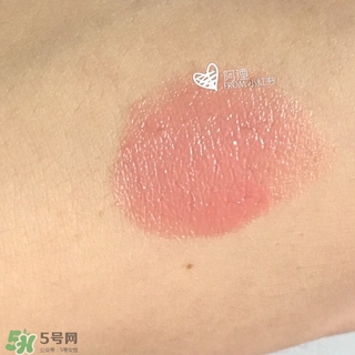 美寶蓮好氣色輕唇膏哪個顏色好看？美寶蓮好氣色輕唇膏試色