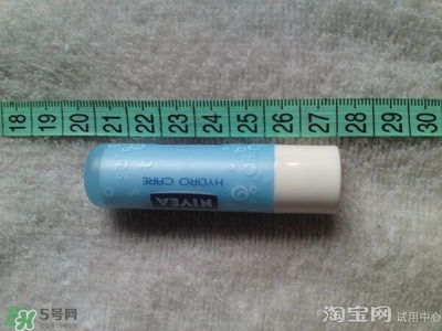 妮維雅唇膏和曼秀雷敦唇膏哪個好？妮維雅和曼秀雷敦對比