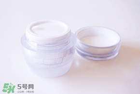 素顏霜有防曬功能嗎？素顏霜能防曬嗎？