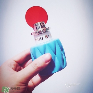 miumiu香水怎么打開？miumiu繆繆香水怎么用？