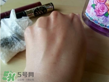 Biroe碧柔卸妝油怎么樣？碧柔卸妝油使用方法