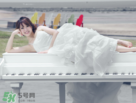 乳腺增生和乳腺結(jié)節(jié)的區(qū)別？乳腺增生和乳腺結(jié)節(jié)哪個嚴重