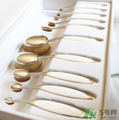 Artis Brush化妝刷怎么樣？全套刷具評測