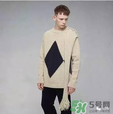 孔劉穿的什么衣服？孔劉衣服同款