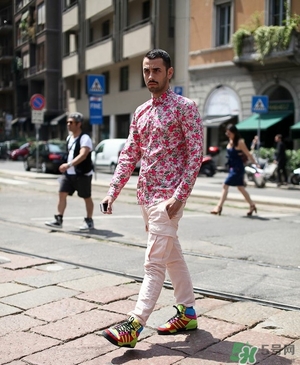 過(guò)年男生穿什么衣服？過(guò)年男生穿衣搭配