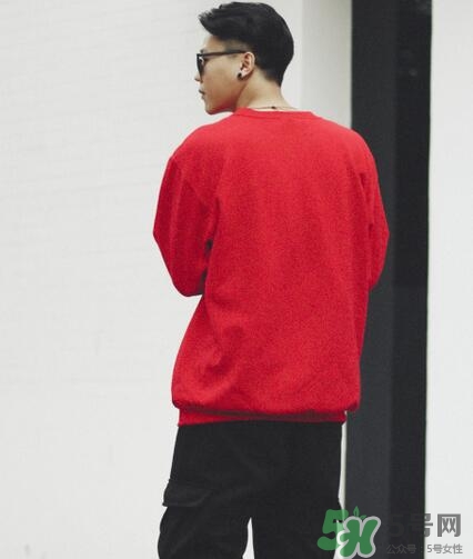 過(guò)年男生穿什么衣服？過(guò)年男生穿衣搭配
