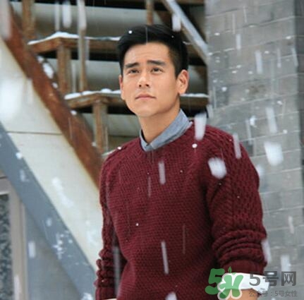 過(guò)年男生穿什么衣服？過(guò)年男生穿衣搭配