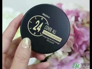 mistine24小時(shí)不脫妝散粉怎么用？mistine24小時(shí)蜜粉使用方法