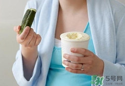 懷孕4個(gè)月愛吃甜食是生男孩還是女孩?