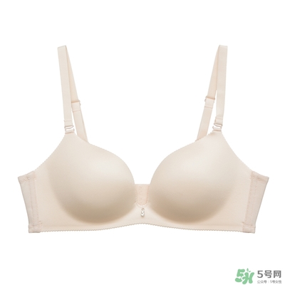 曼妮芬內(nèi)衣怎么樣？曼妮芬內(nèi)衣價(jià)格及圖片