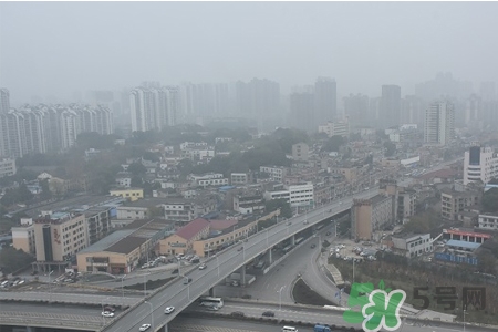 霧霾天怎么呼吸最健康？霧霾天怎么呼吸最護肺？
