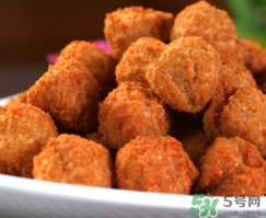 一顆肉丸子的熱量是多少？哪種做法的肉丸子熱量最低？