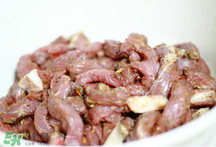 腌牛肉用什么粉？腌牛肉用什么料？